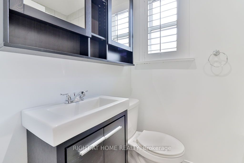 43 Bertram St