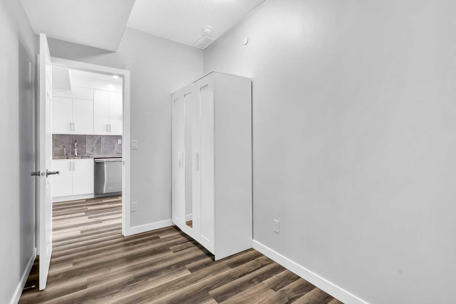 89 Howse Common NE