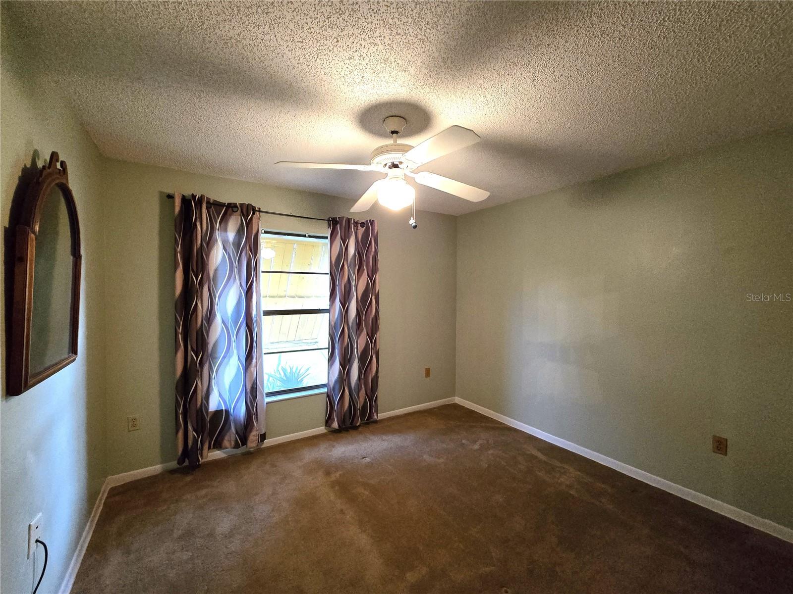 812 Sandalwood Drive