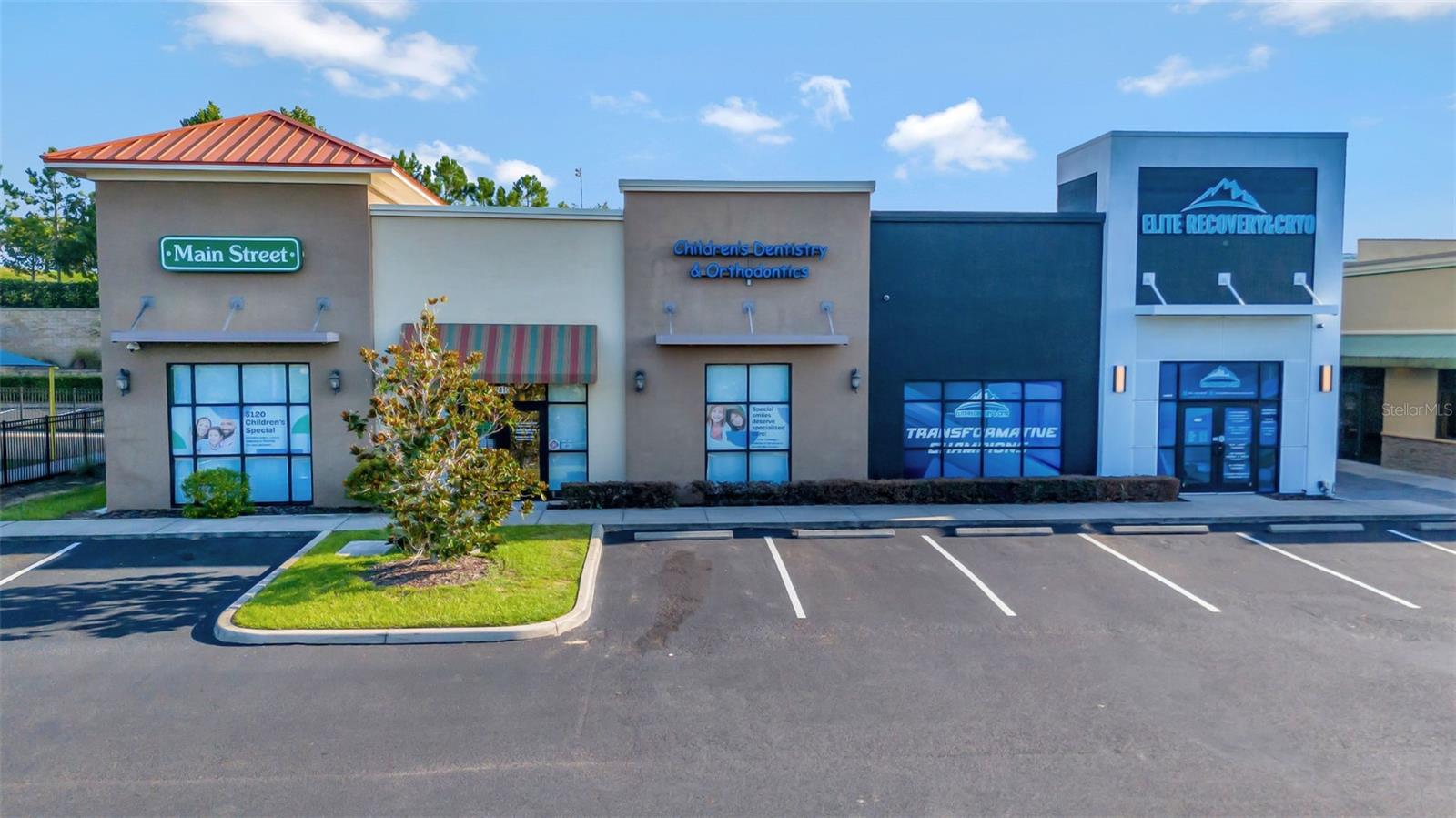 100% Occupied, NNN, Retail building located in the high traffic area of Clermont Florida. The Property is a freestanding retail building located on Highway 50. This Asset is located within a Neighborhood Center along with: Additional Financial, Ladybird Academy of Clermont, Bruster’s Ice Cream, Dry Cleaners, Waffle House, McAlister’s Deli, Eye Doctor, and Family Medical Care as co-tenants at the center.  This Two-tenant, fully leased building with well established long term tenancy (Main Street Dental and Elite Cyro & Recovery) is  Located in Lake County Florida.  Clermont has become one of the fastest growing communities in the state. Clermont is an attractive location for families, new businesses, education, office development and health and fitness opportunities.