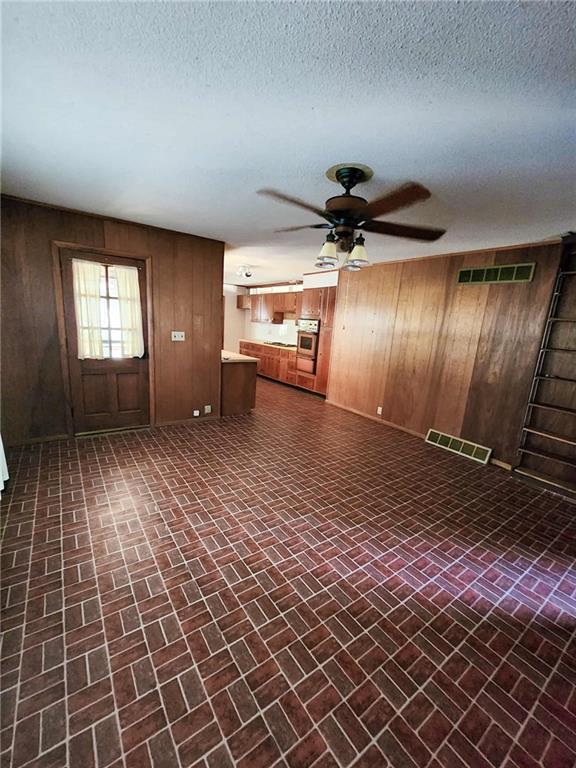 6525 King Hill Avenue