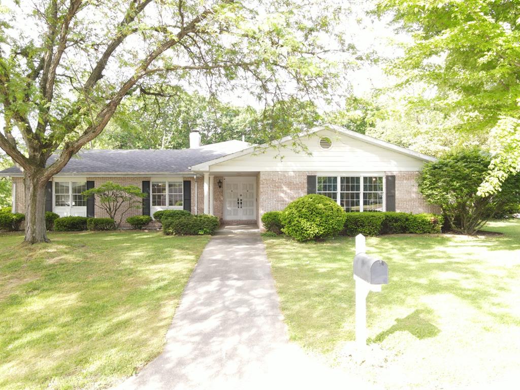 16 Siesta Drive