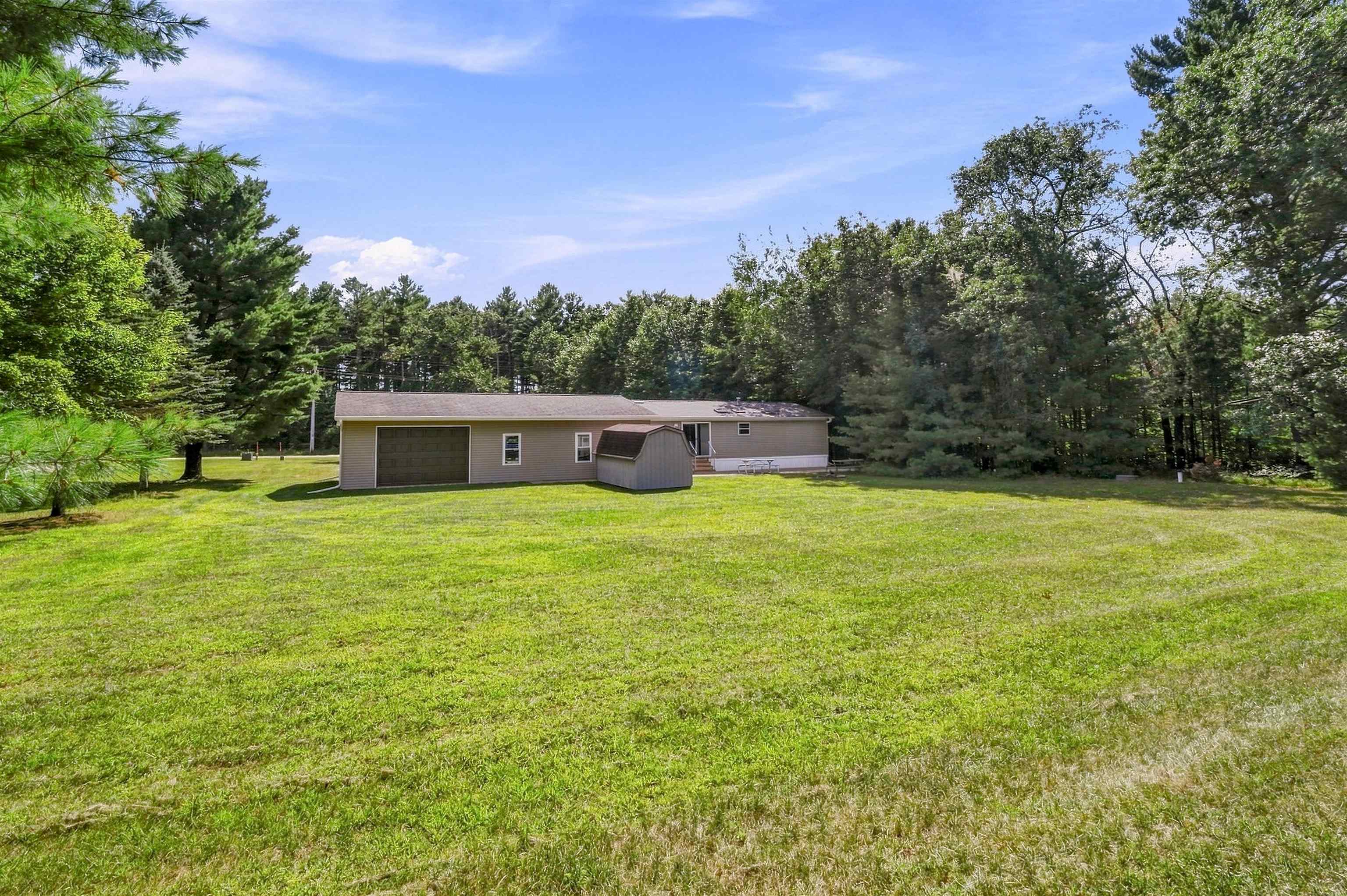 W5476 Lake Drive