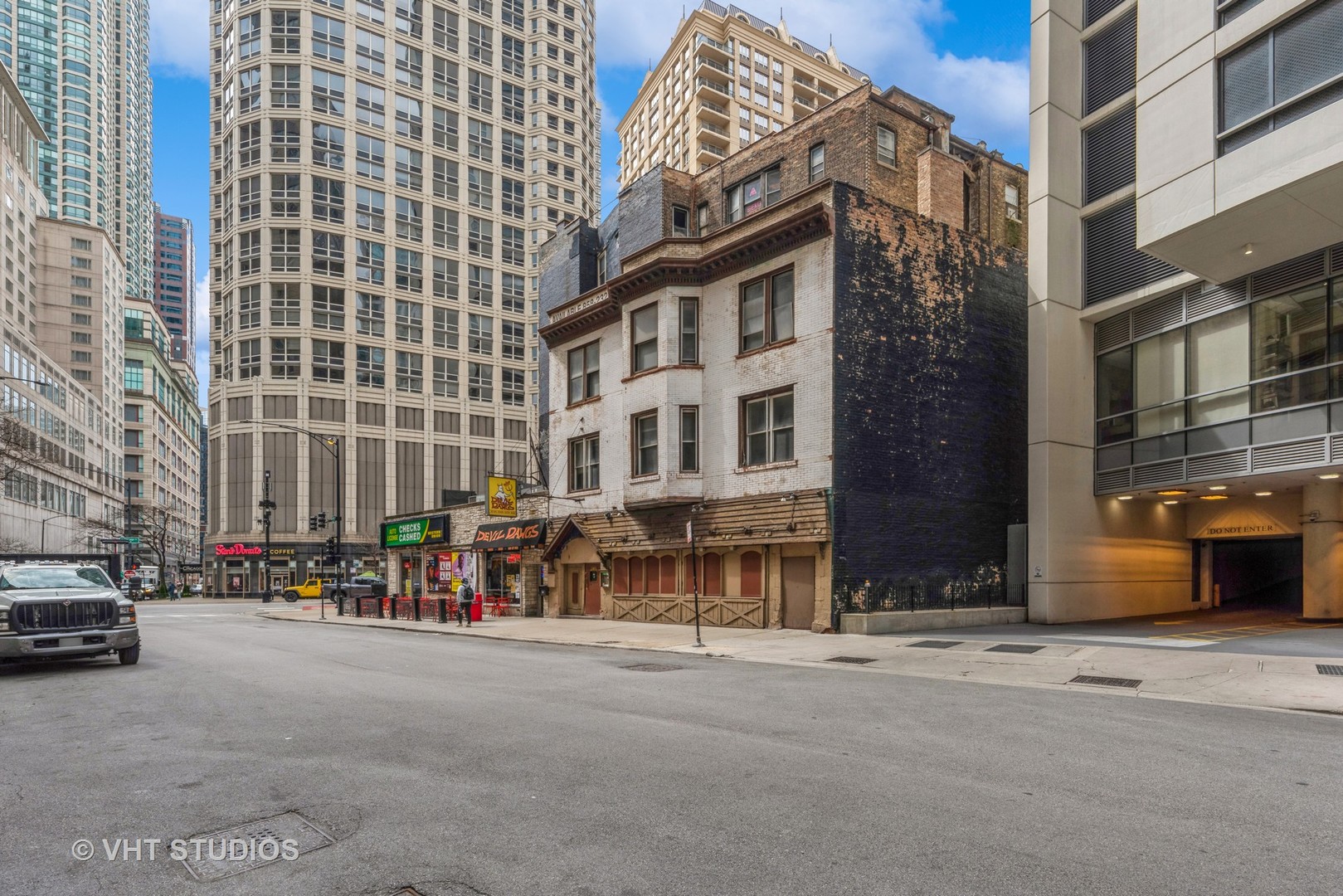 We have been exclusively engaged to solicit offers to purchase the subject property located at 806 North Rush Street, Chicago Illinois 60611 (the "Property").  Situated on a 1,742-square-foot lot, this 3,912-square-foot building is zoned DX-12, which allows for numerous uses. This opportunity exists in one of the strongest-performing commercial, retail, and residential real estate markets in the world.  The subject property is described as a freestanding mixed-use building currently entirely vacant with excellent development potential.  Just steps from Chicago's famed Historic Water Tower, this building sits in one of the busiest locations in all of Chicagoland. Located in the heart of the most popular shopping destinations in the Midwest, this premier asset takes complete advantage of the Gold Coast, Rush Street, and Michigan Avenue.  An excellent opportunity for an owner-user, investor, or developer.