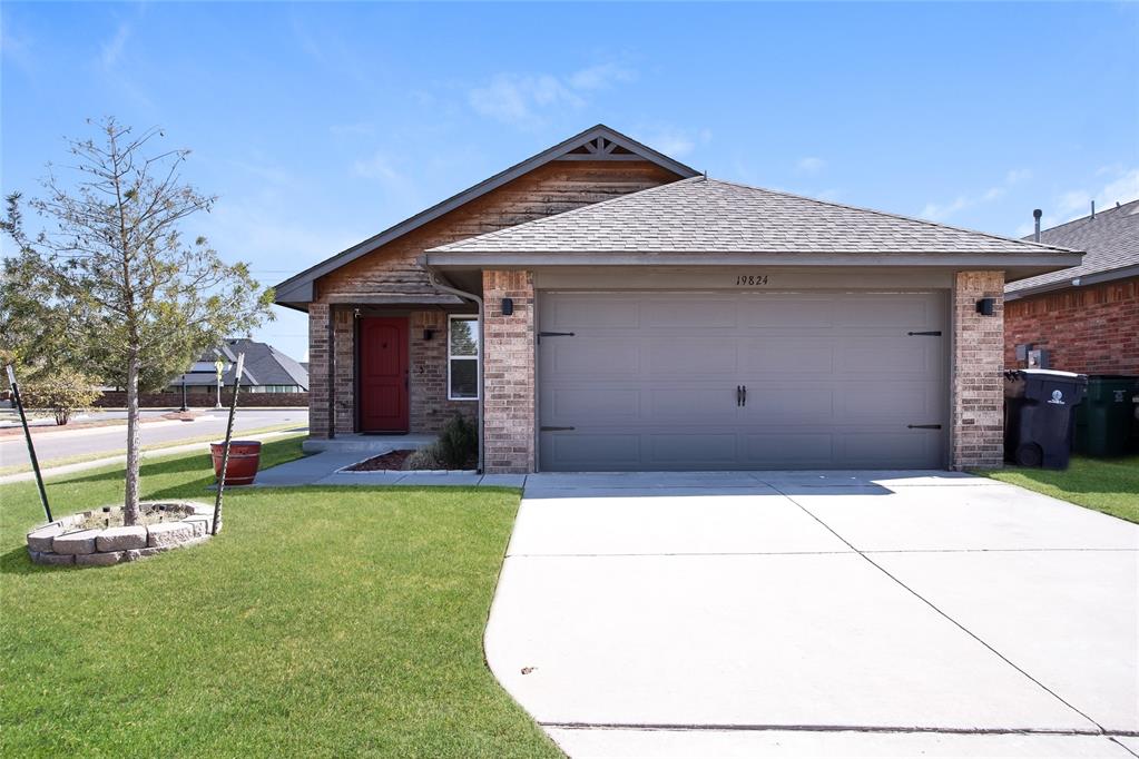 MOVE IN SPECIAL!! 

1 Month Free on an 18-Month Lease: Free rent applies to the second full month. 
**To be eligible for this special offer move-in must occur within 14 days of lease execution. 

Beautiful 3-bedroom, 2-bathroom home located in the desirable La Sonata Addition within the Edmond School District. Located on a corner lot and directly across the street from the neighborhood playground, this home features solid surface floors throughout, a covered front patio, a fully fenced backyard, and a spacious 2-car garage. A perfect blend of comfort and convenience in a great location—schedule your tour today! 

Tours: To ensure a secure process, please schedule tours and apply for our properties exclusively through the official Evergreen Live website. 

This home accepts Housing Choice Vouchers! Please ensure your Housing Voucher, RTA Packet, and Affordability Sheet (if applicable) is attached to your application as proof of income.  

A cash security deposit range from one to one and a half months’ rent is due prior to moving-in. Cash security deposits are eligible for refund upon vacating the home, less deductions for damages, unpaid rent or other charges, in each case subject to applicable law.