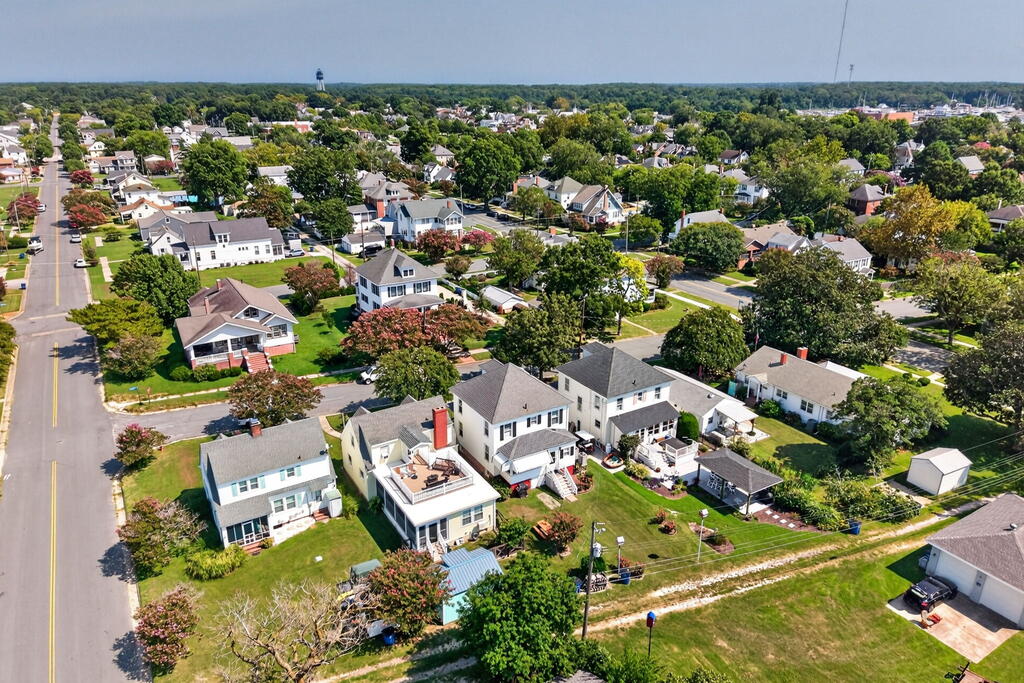 507 Harbor Ave 5