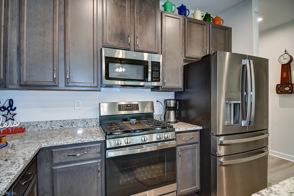 1002 Opal Street 103