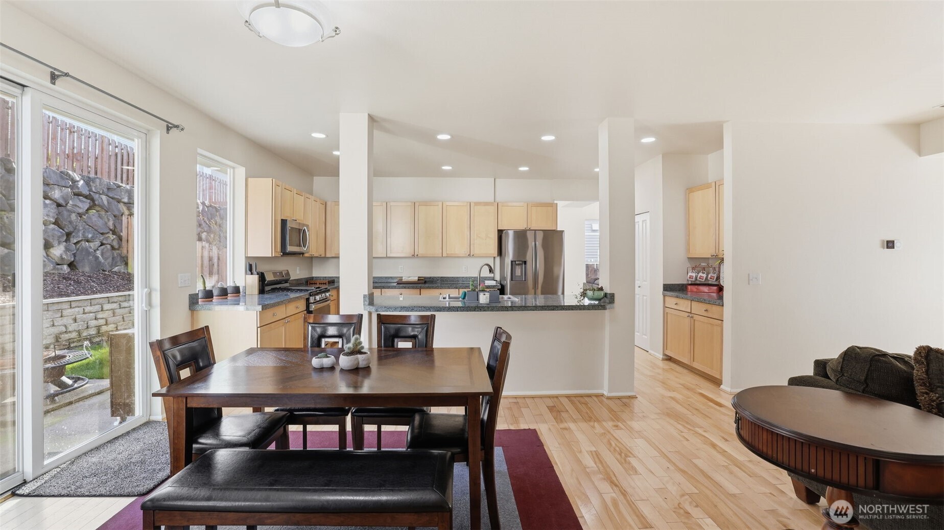 6114 Montevista Drive SE