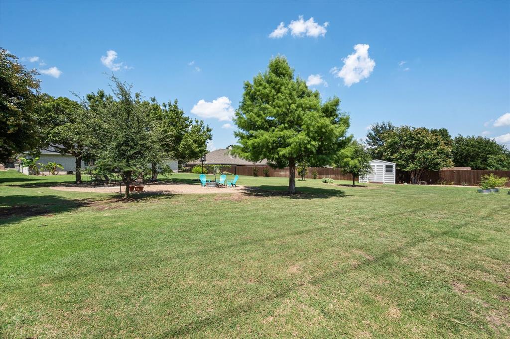 2811 London Lane