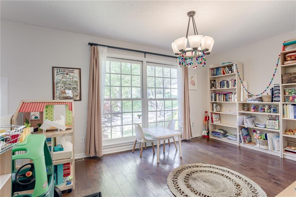 6623 Cottonwood Drive