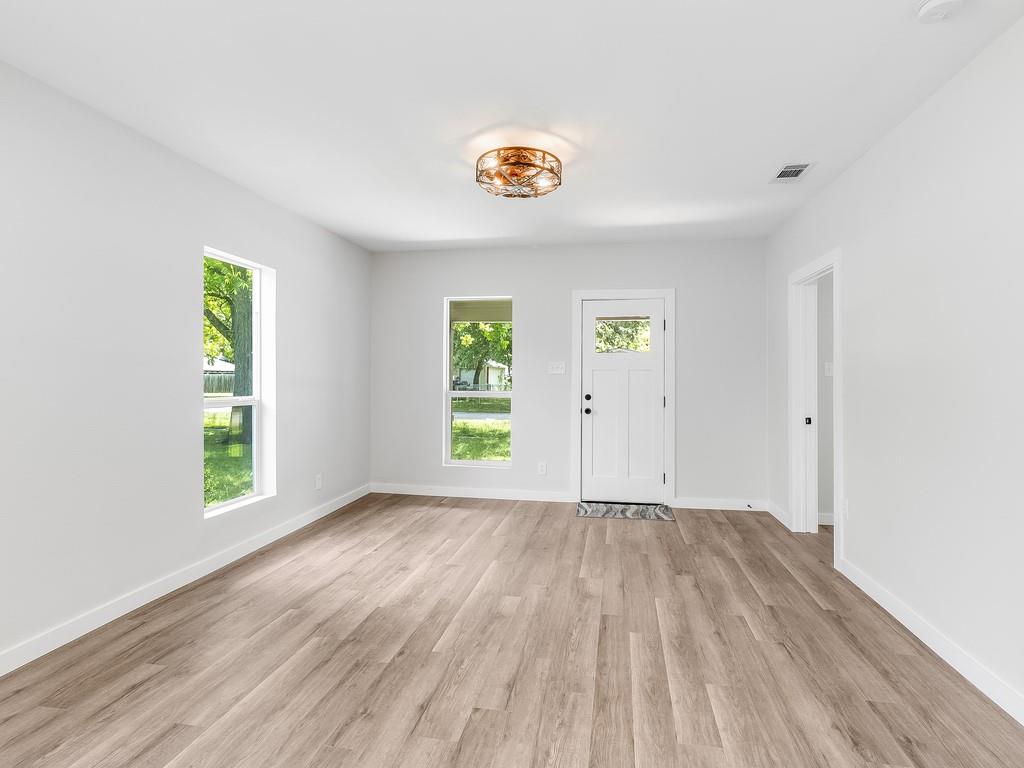 610 SW 3rd Street