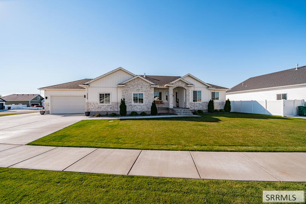 3700 E Koda Way