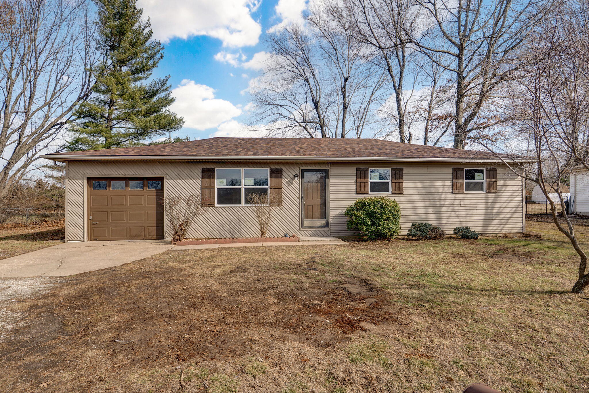 318 S Meadowlark Street