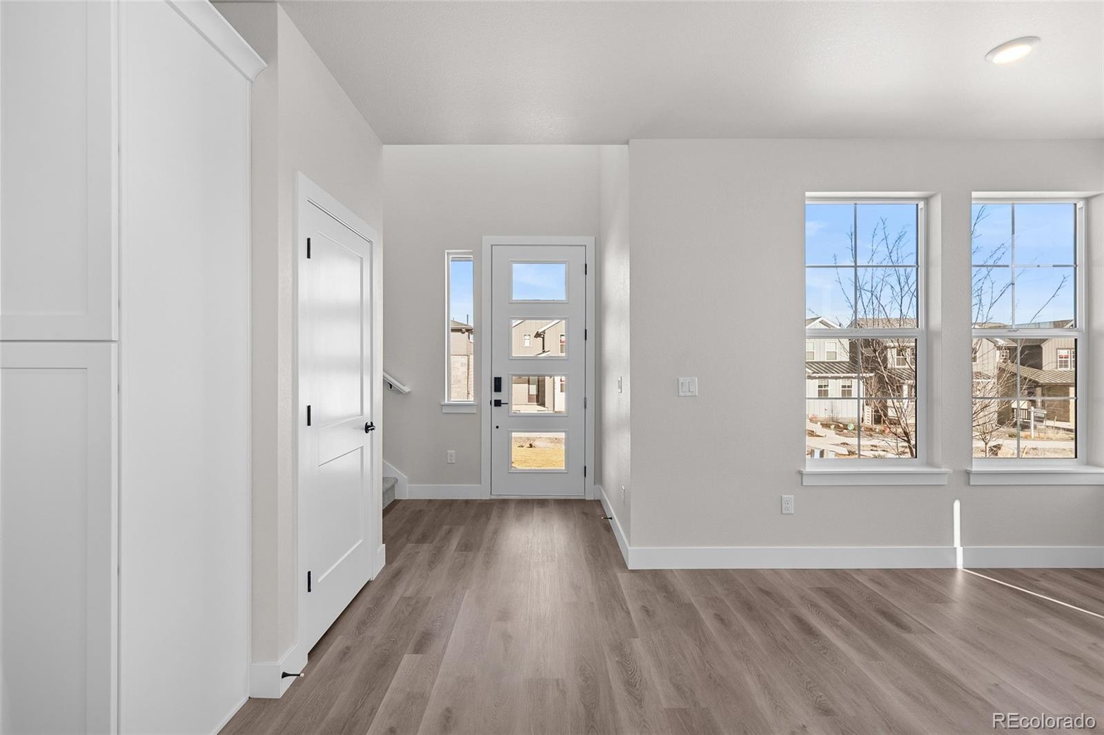 8737 Whiteclover Street