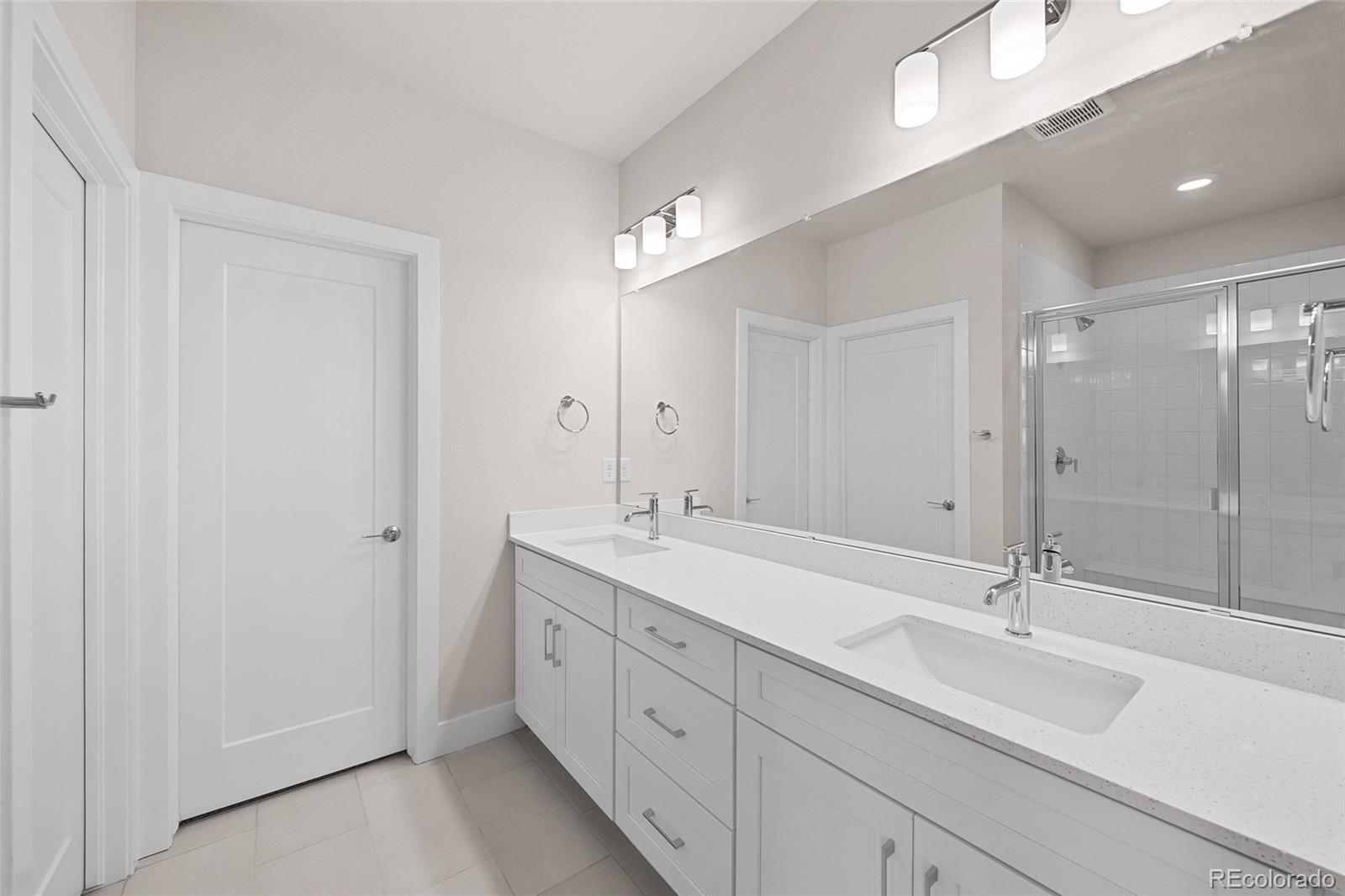 8731 Whiteclover Street