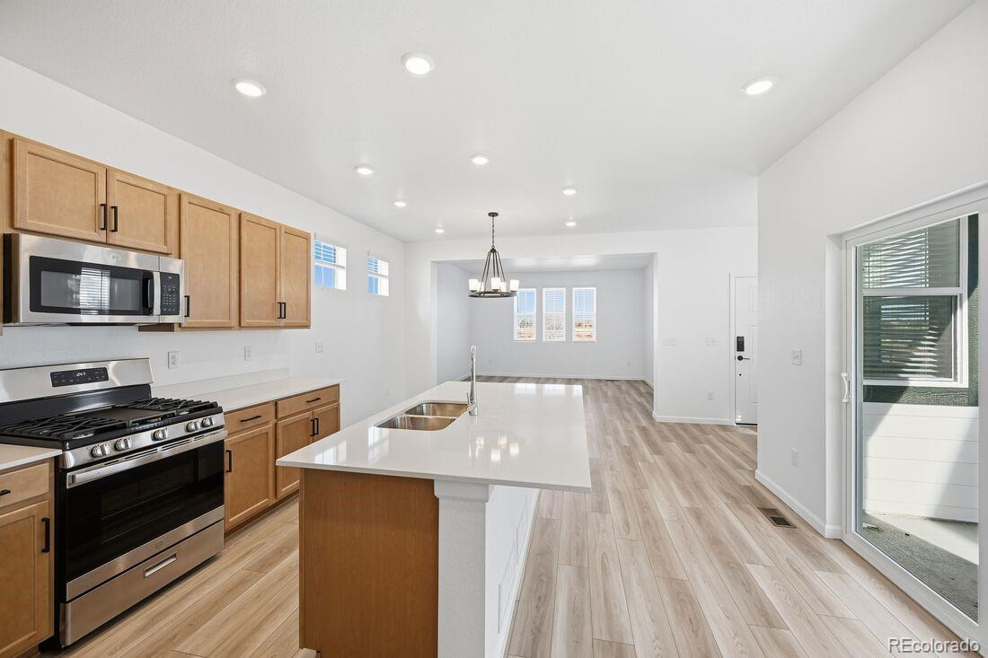 1185 Prospect Aly