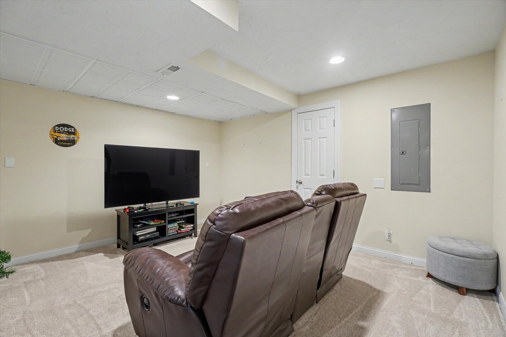 2101 Talans Drive