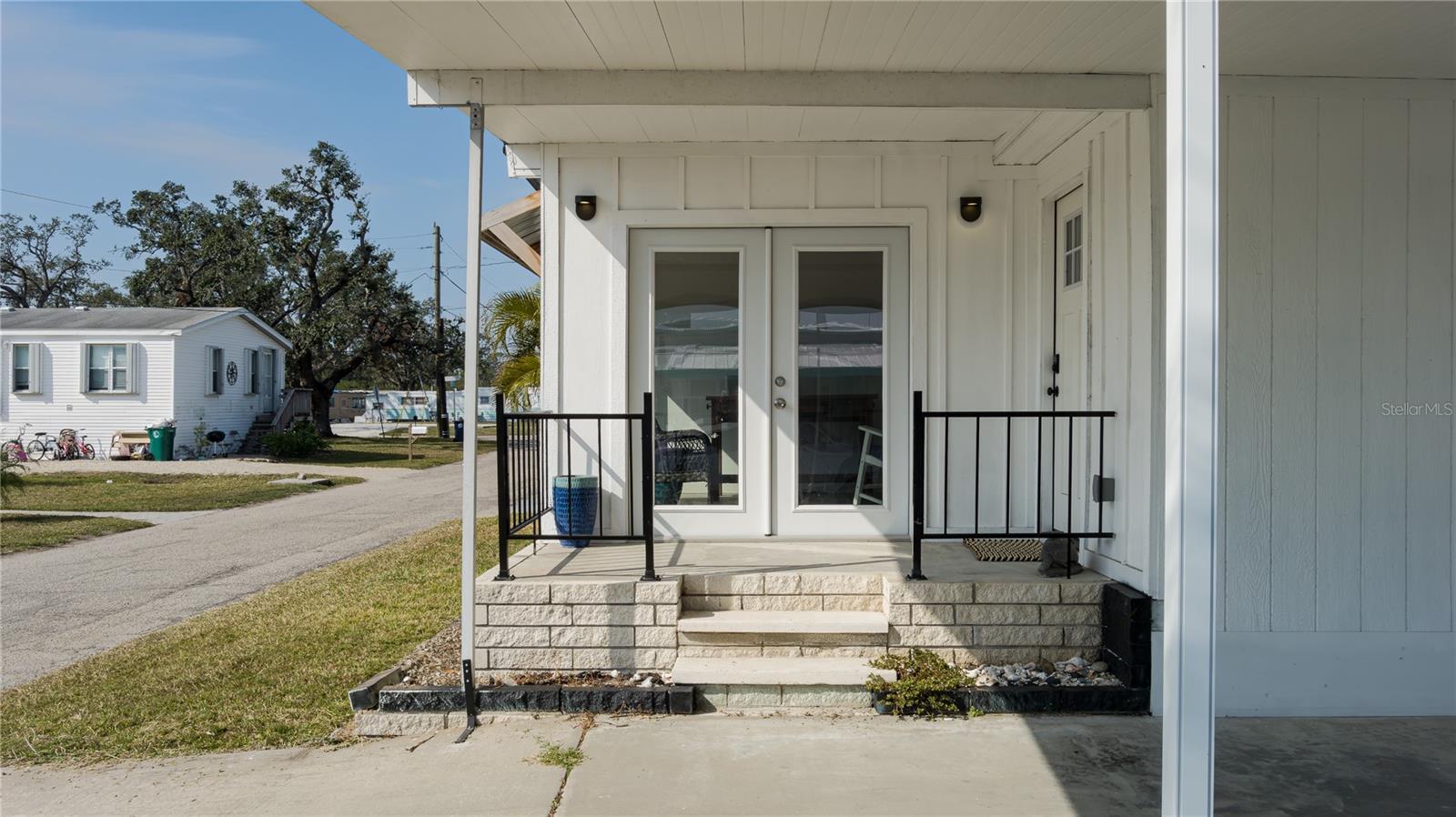 290 Floramana Lane A73