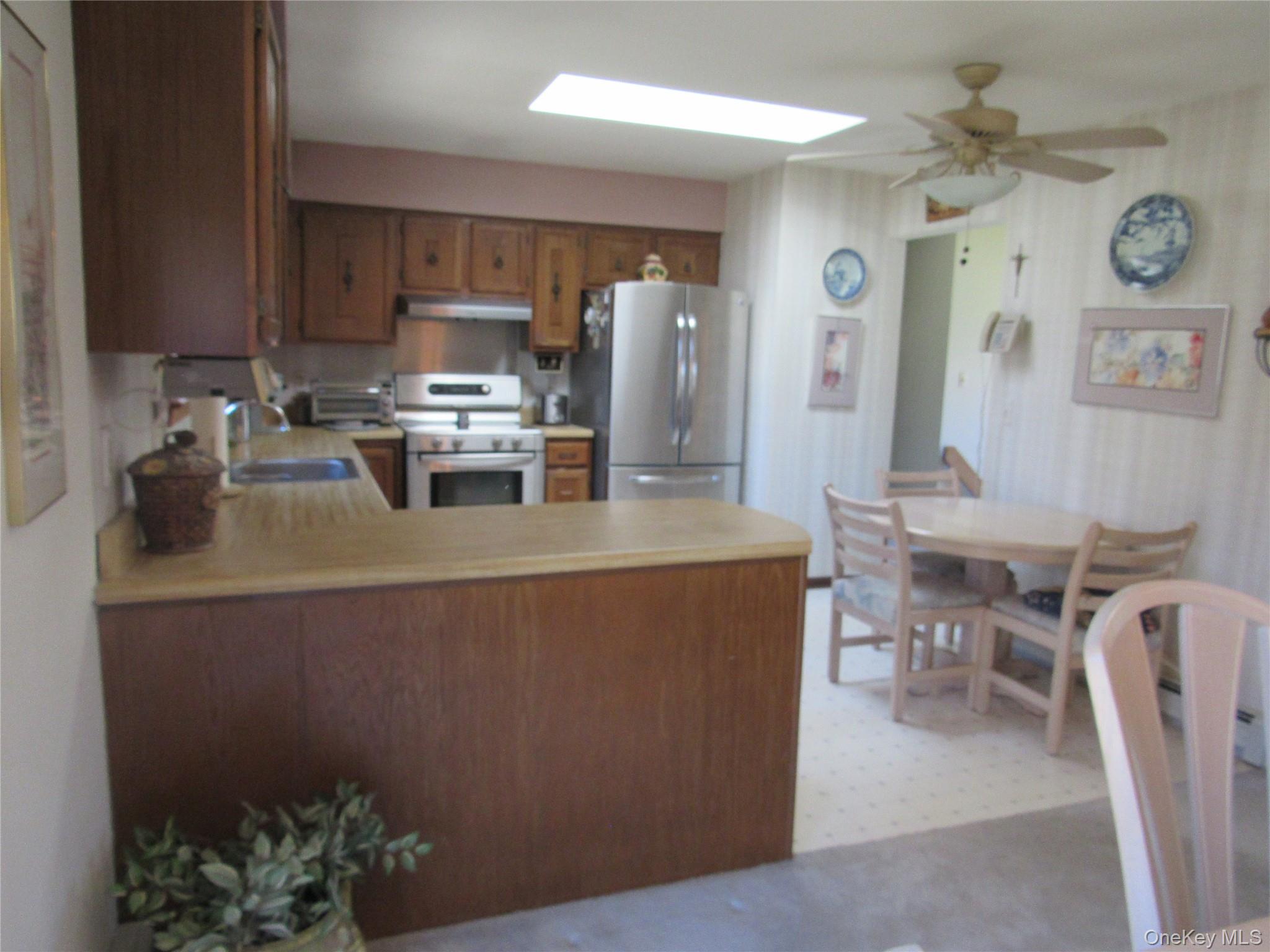 5 Hillside Road