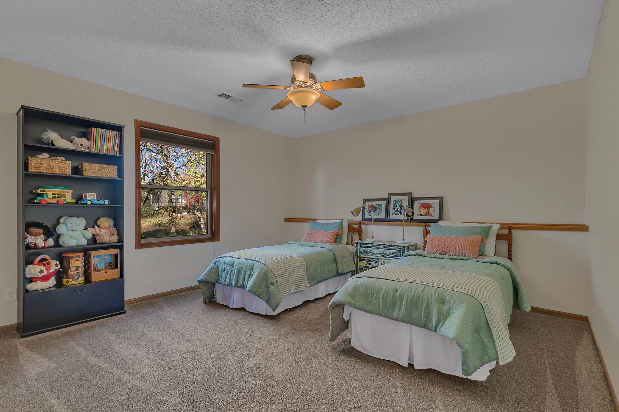 3615 Southridge Court