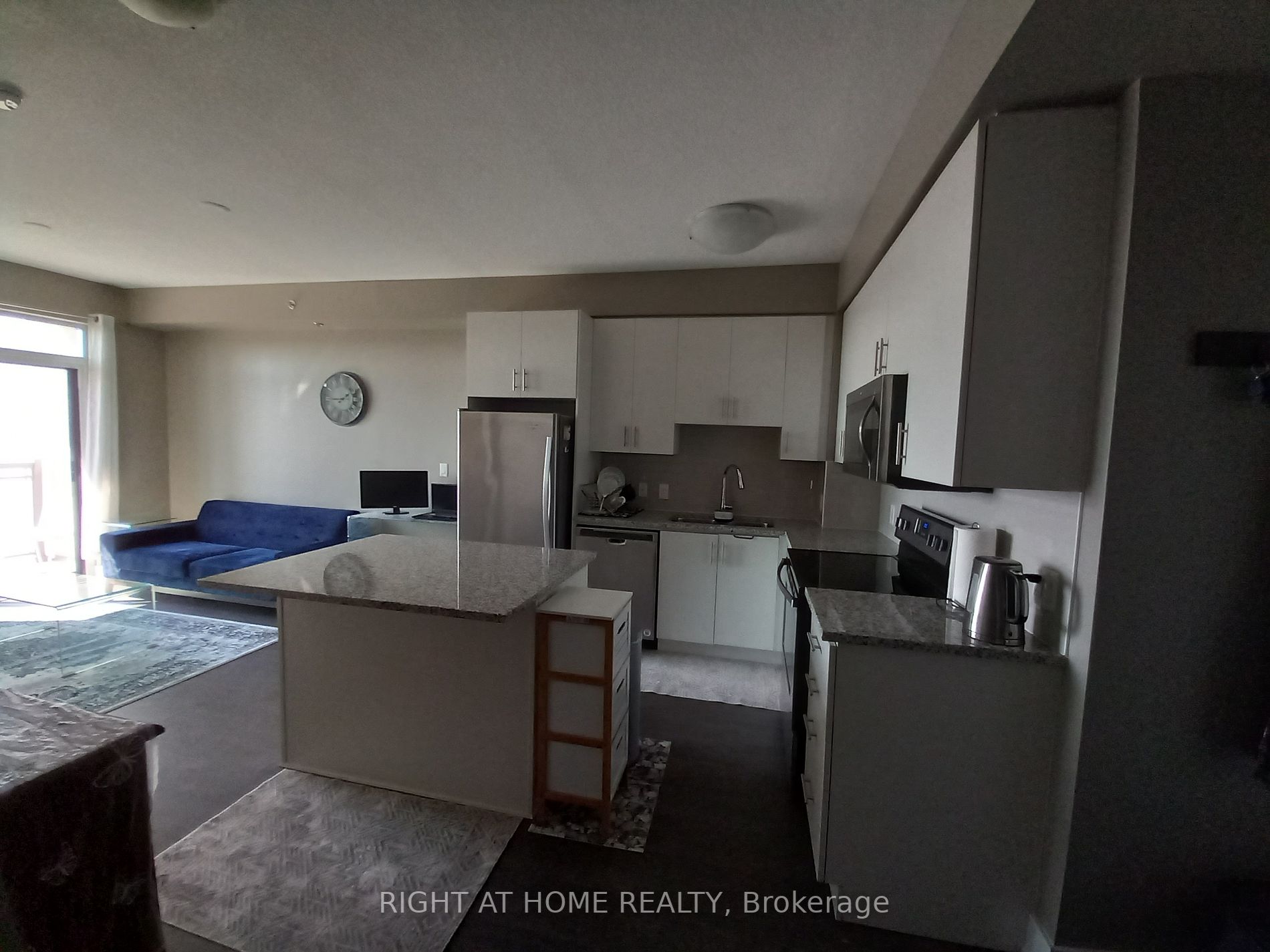 2490 Old Bronte Rd 721