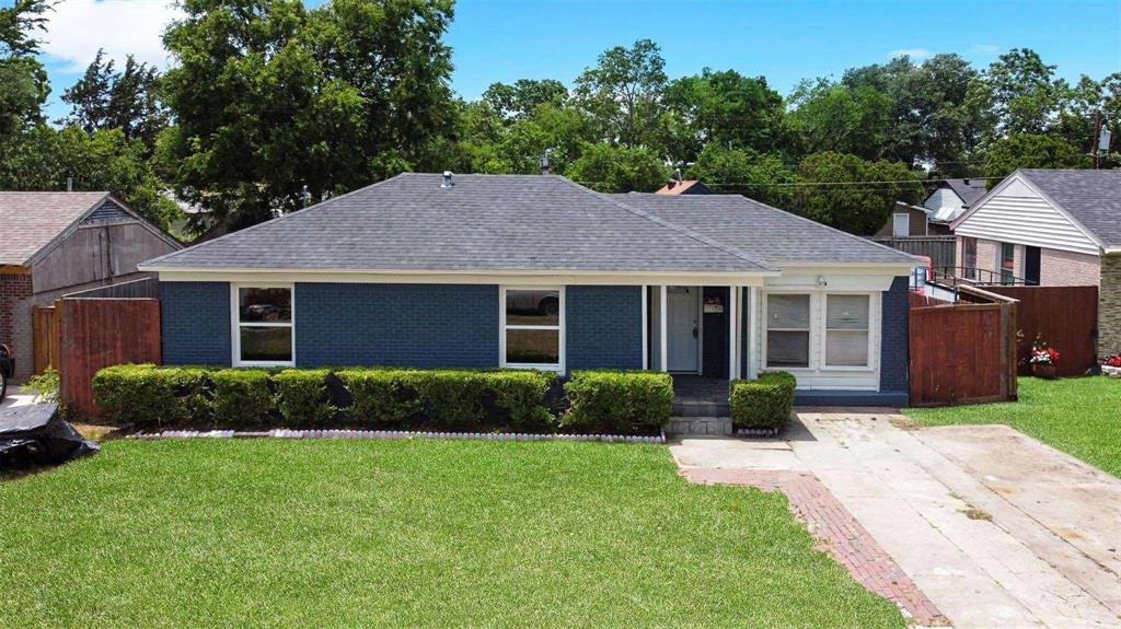 Welcome to this beautifully updated single-story home that blends comfort and style within the Casa View community! With 5 bedrooms and 2 full baths, this home offers a spacious, open floorplan, perfect for families, entertaining, or simply spreading out and relaxing. Step inside to discover fresh paint, new luxury vinyl flooring, and a fully renovated kitchen with quartz countertops, new cabinetry, and stainless steel appliances—all designed to make everyday living easier and more enjoyable. This home has been thoughtfully cared for, with recent updates including HVAC (2022), roof (2021), water heater (2021), new windows, and more—providing peace of mind for years to come. Seller's financing is available. Enjoy the charm of the established Casa View community from your oversized backyard, complete with a detached garage and extra storage space—ideal for weekend projects, outdoor fun, or gathering with friends and neighbors. If you’ve been looking for a comfortable, updated home with room to grow, this is it. Come see the lifestyle Casa View has to offer!