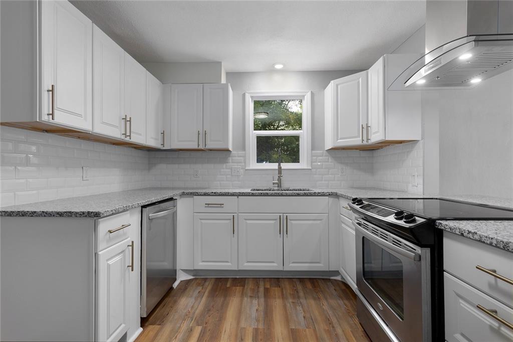 412 N Fairview Avenue