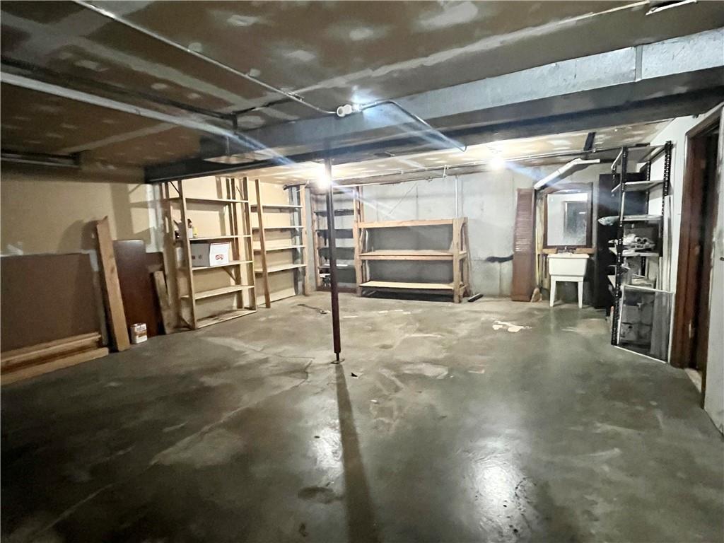 1 N Vine View Street