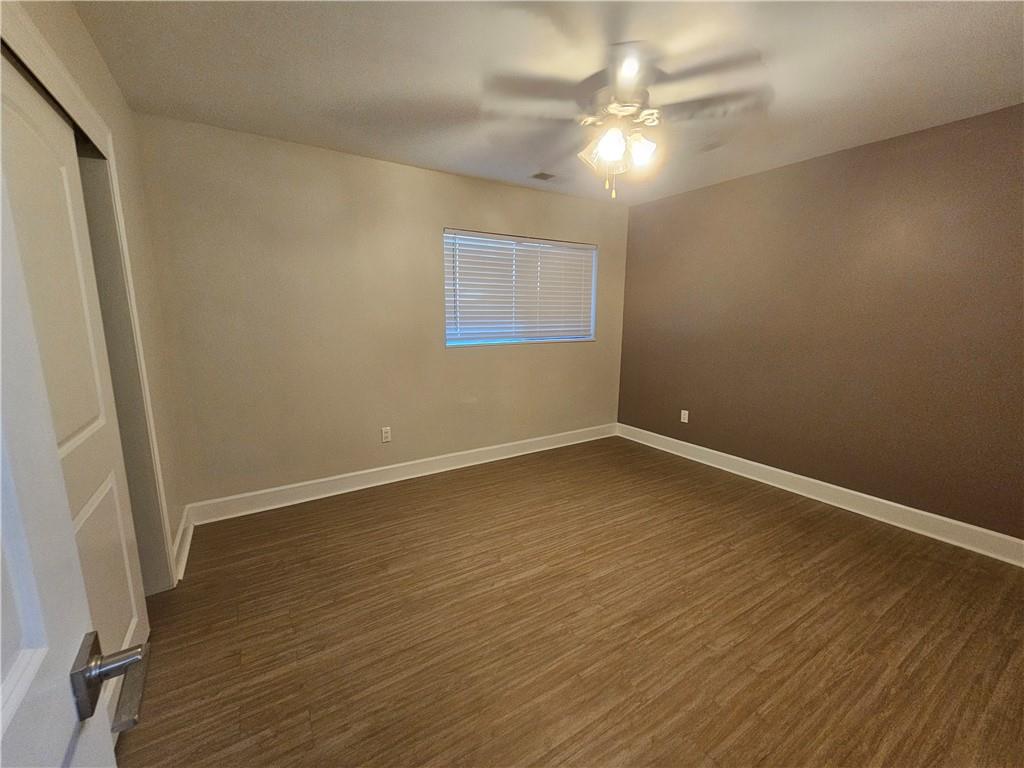 530 W 10th Street 530