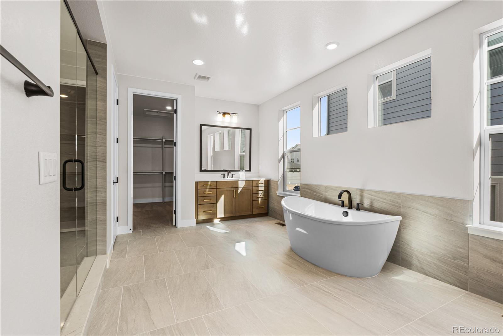 6529 Still Pine Circle