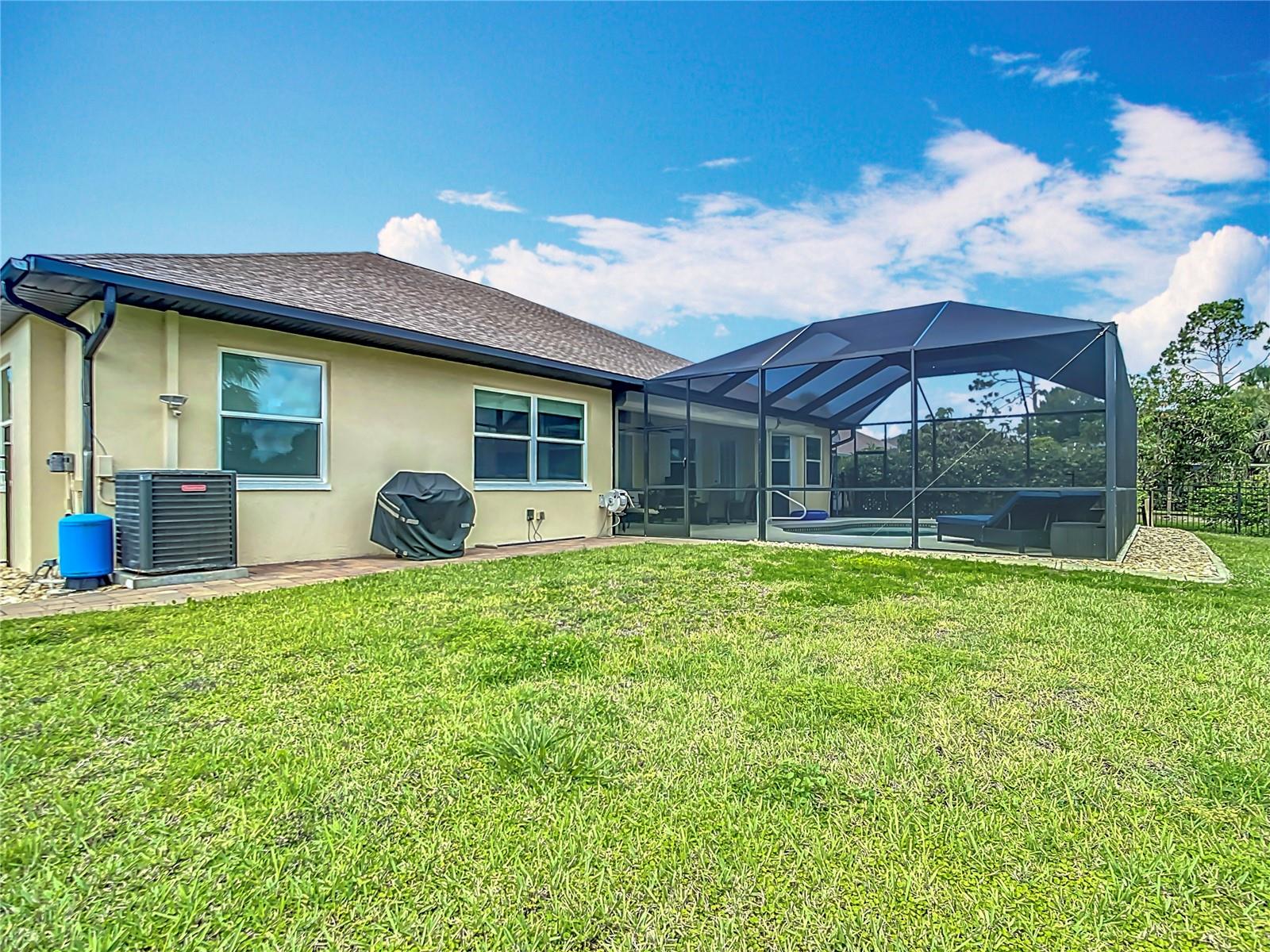 613 Boundary Boulevard