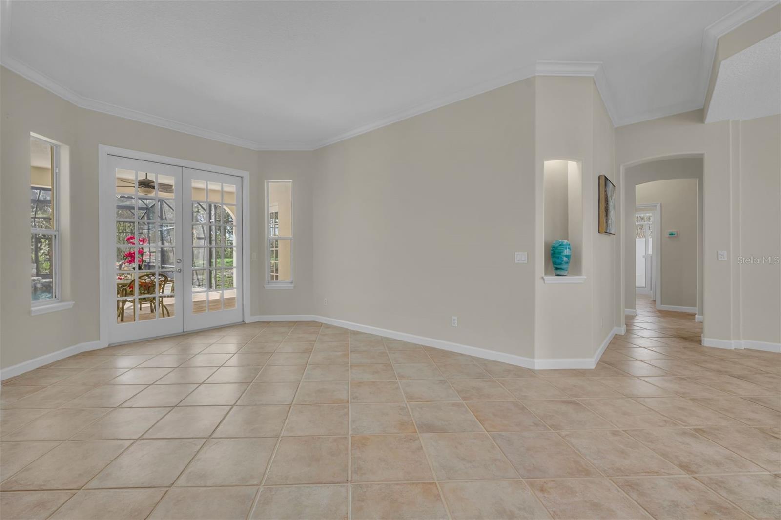 1800 Magnolia Avenue