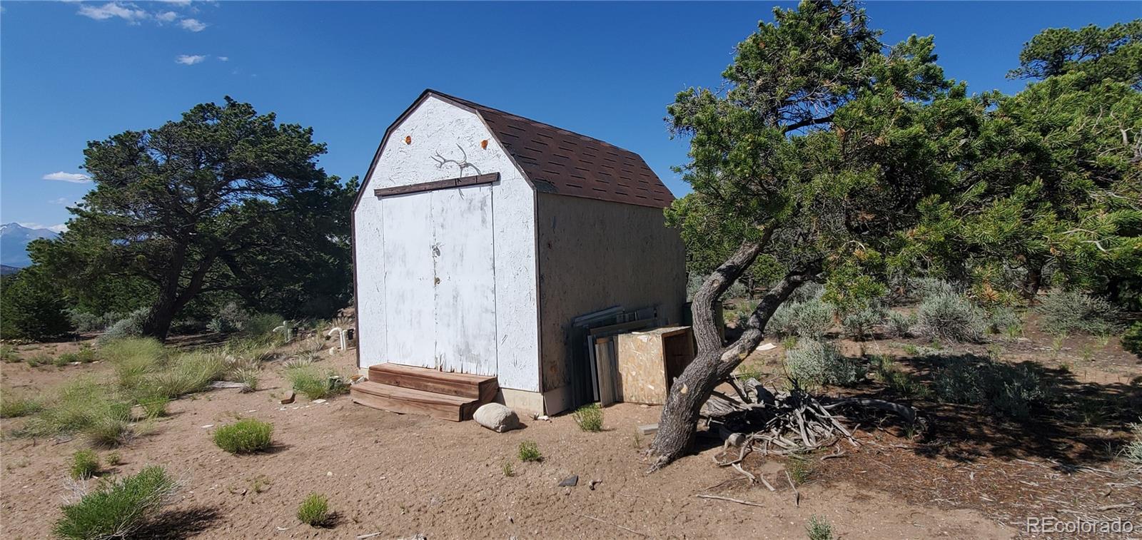 1136 Jorgulesco Road