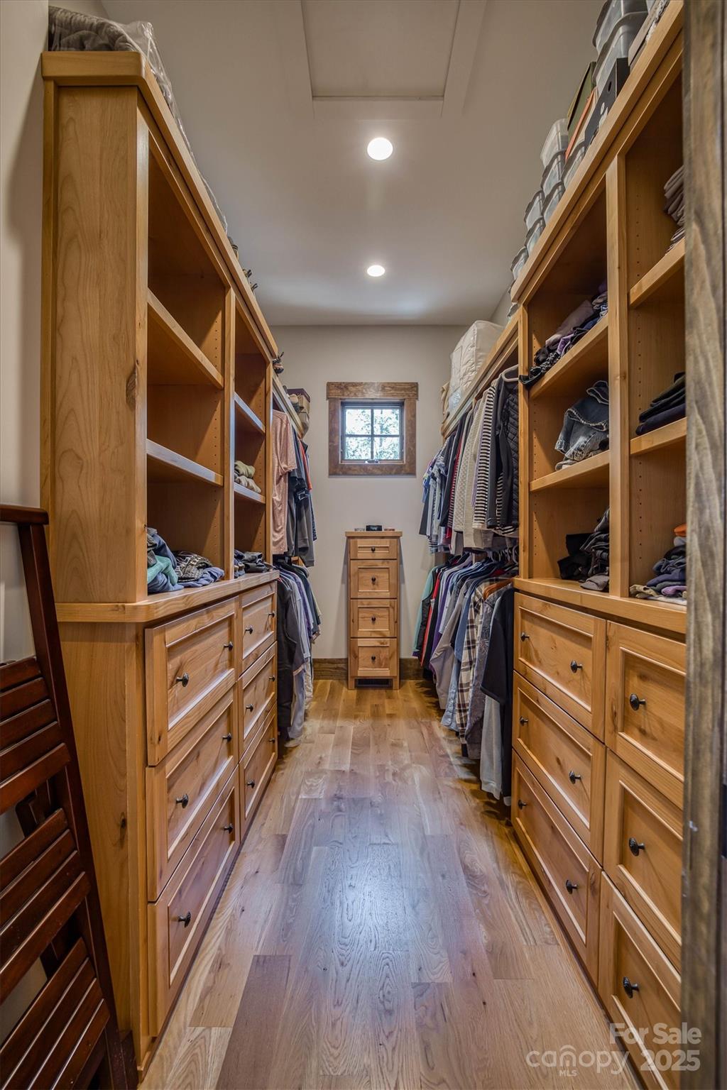 597 Waterglyn Way