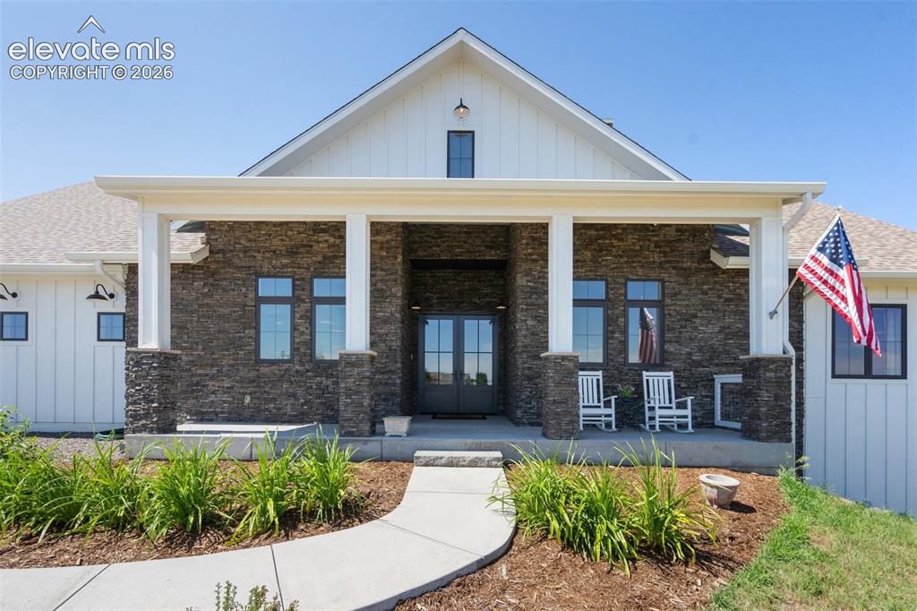 19230 Sixpenny Lane