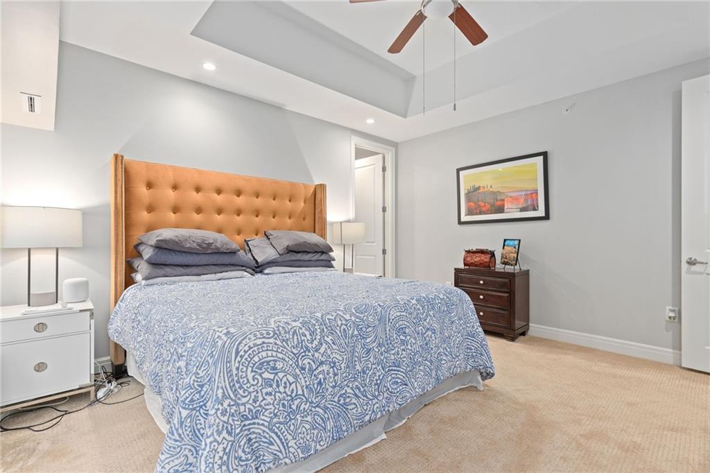 1101 Walnut Street 601