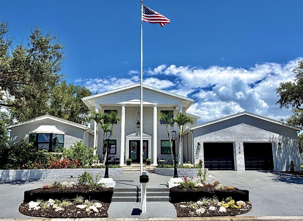 154 Lookout Point Drive, Osprey, FL