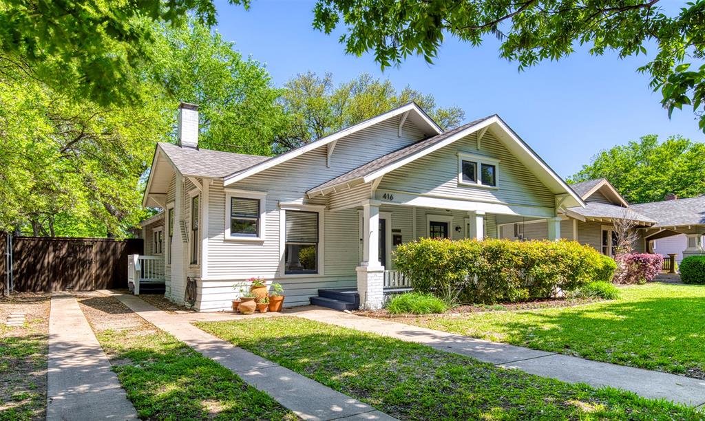 Charming Craftsman in Winnetka Heights