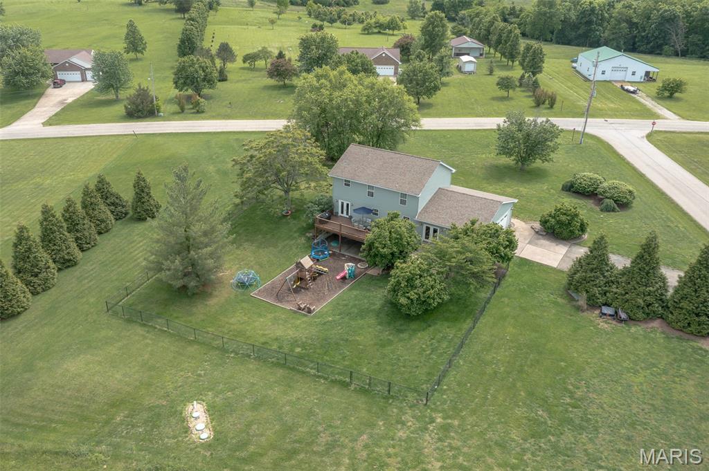 301 Ridgewood Court