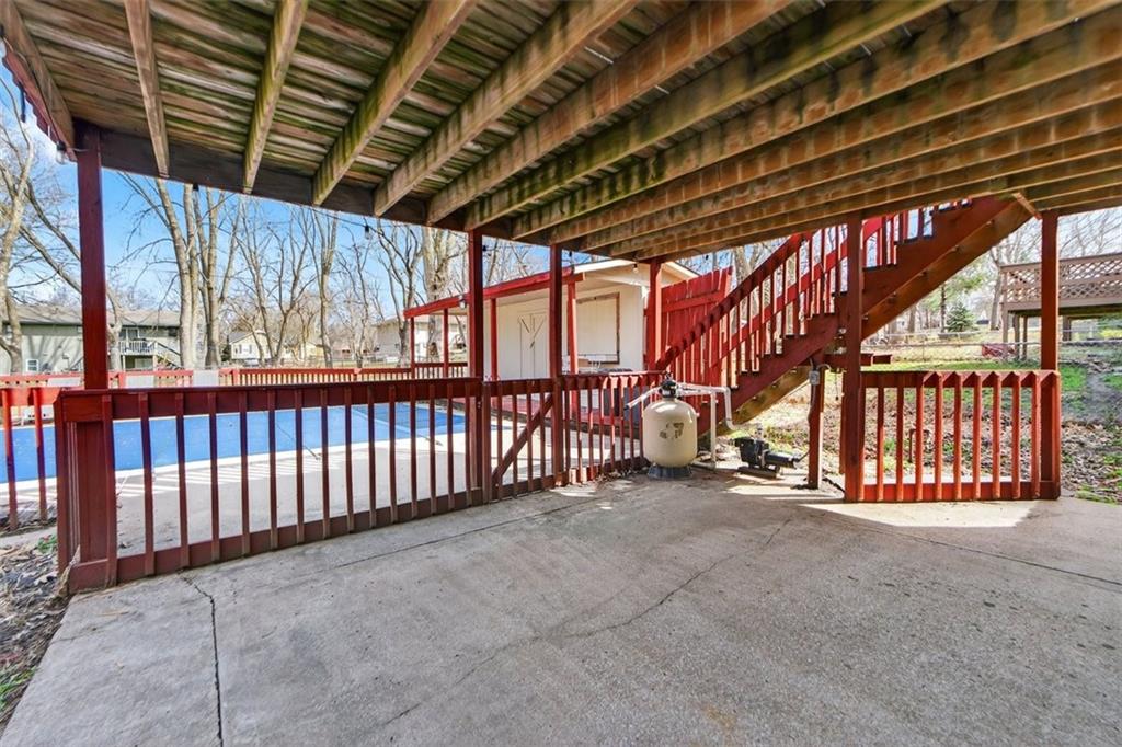 600 NE 114th Street