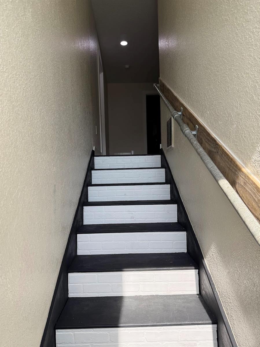 401 NW 3rd Avenue