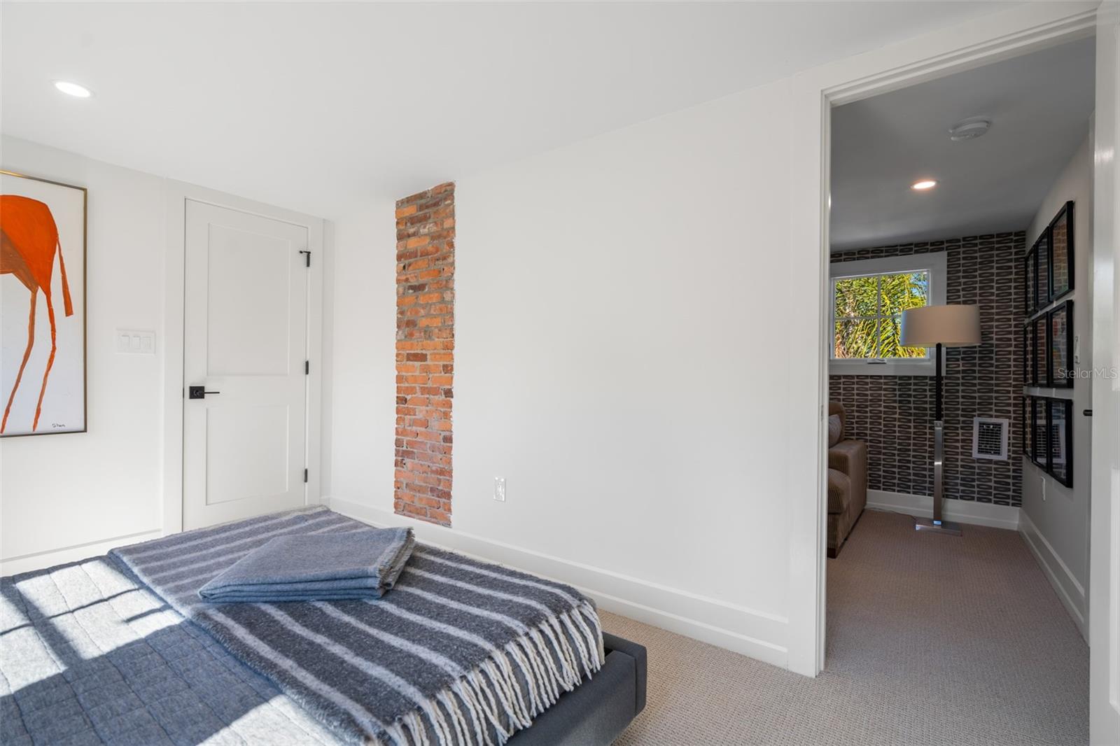 5302 N Central Avenue