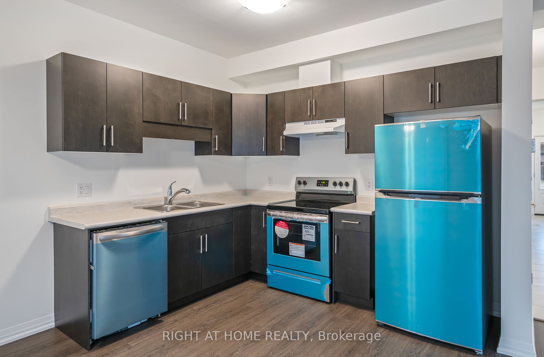 66 Alicia Cres