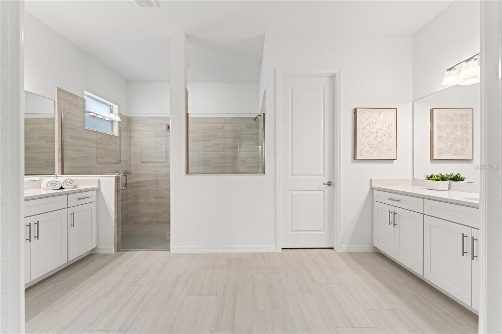 5535 Lightning Whelk Lane