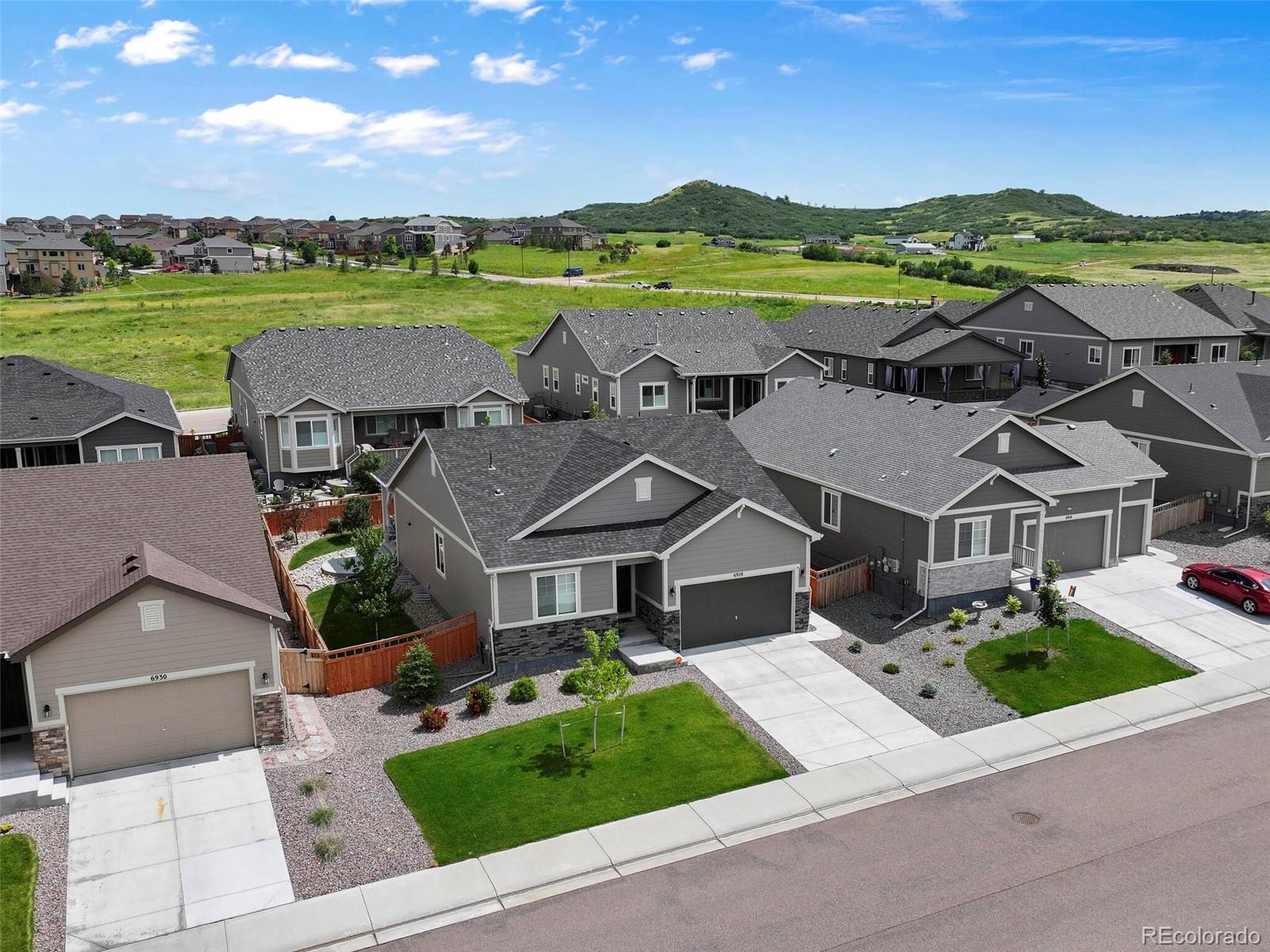 6928 Greenwater Circle