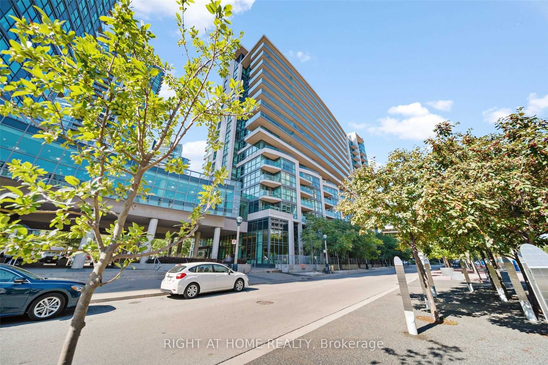 209 Fort York Blvd 665