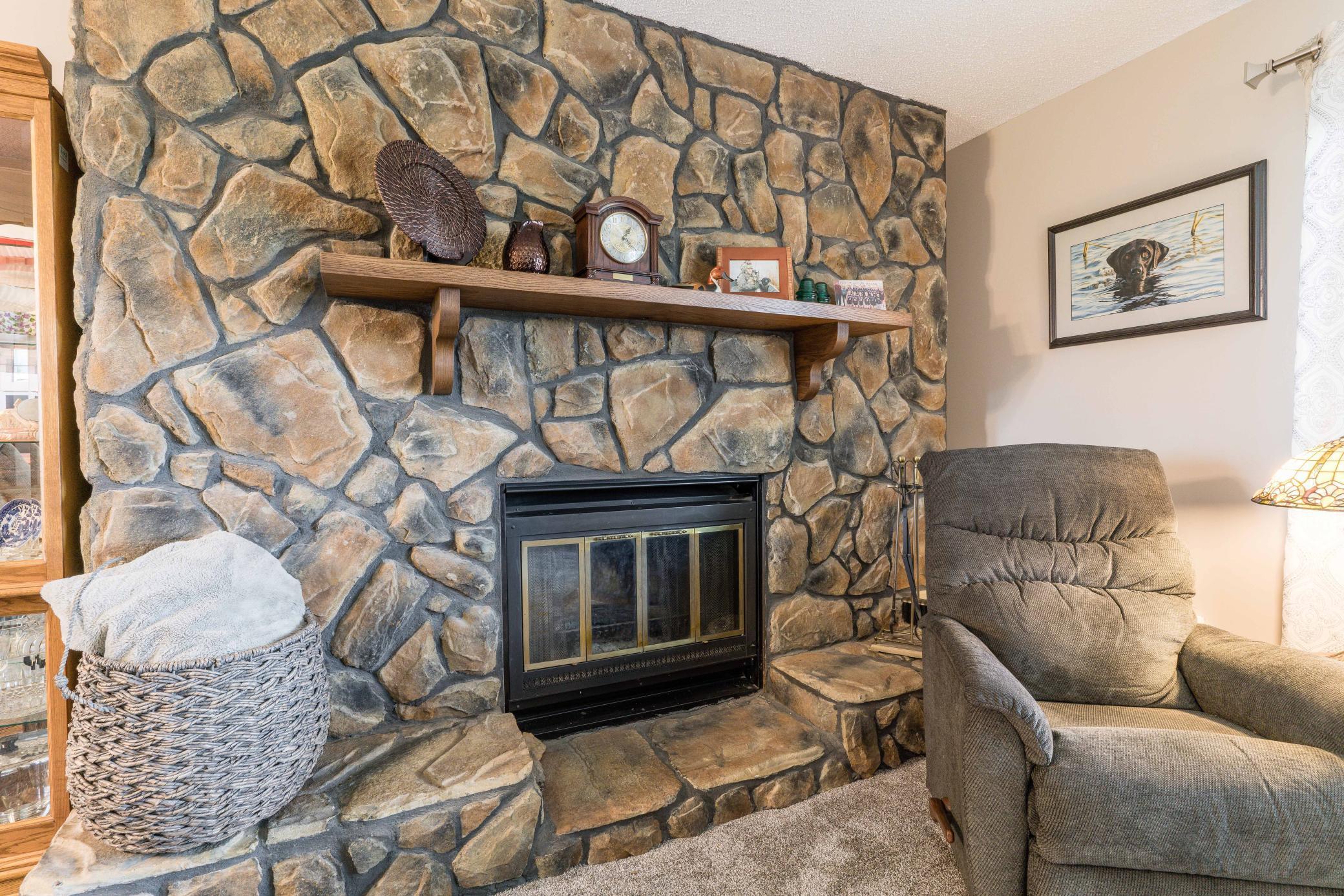 23490 Cottonwood Lane