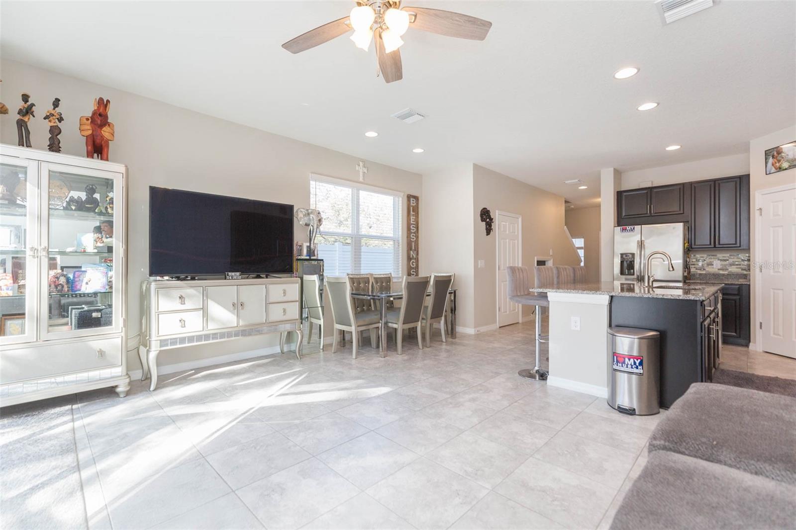 7236 Grand Elm Drive