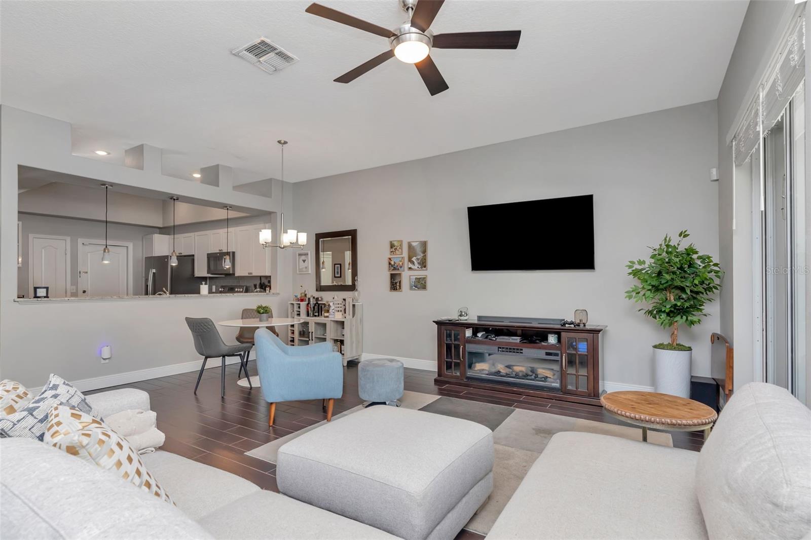 11238 Cedar Hollow Lane