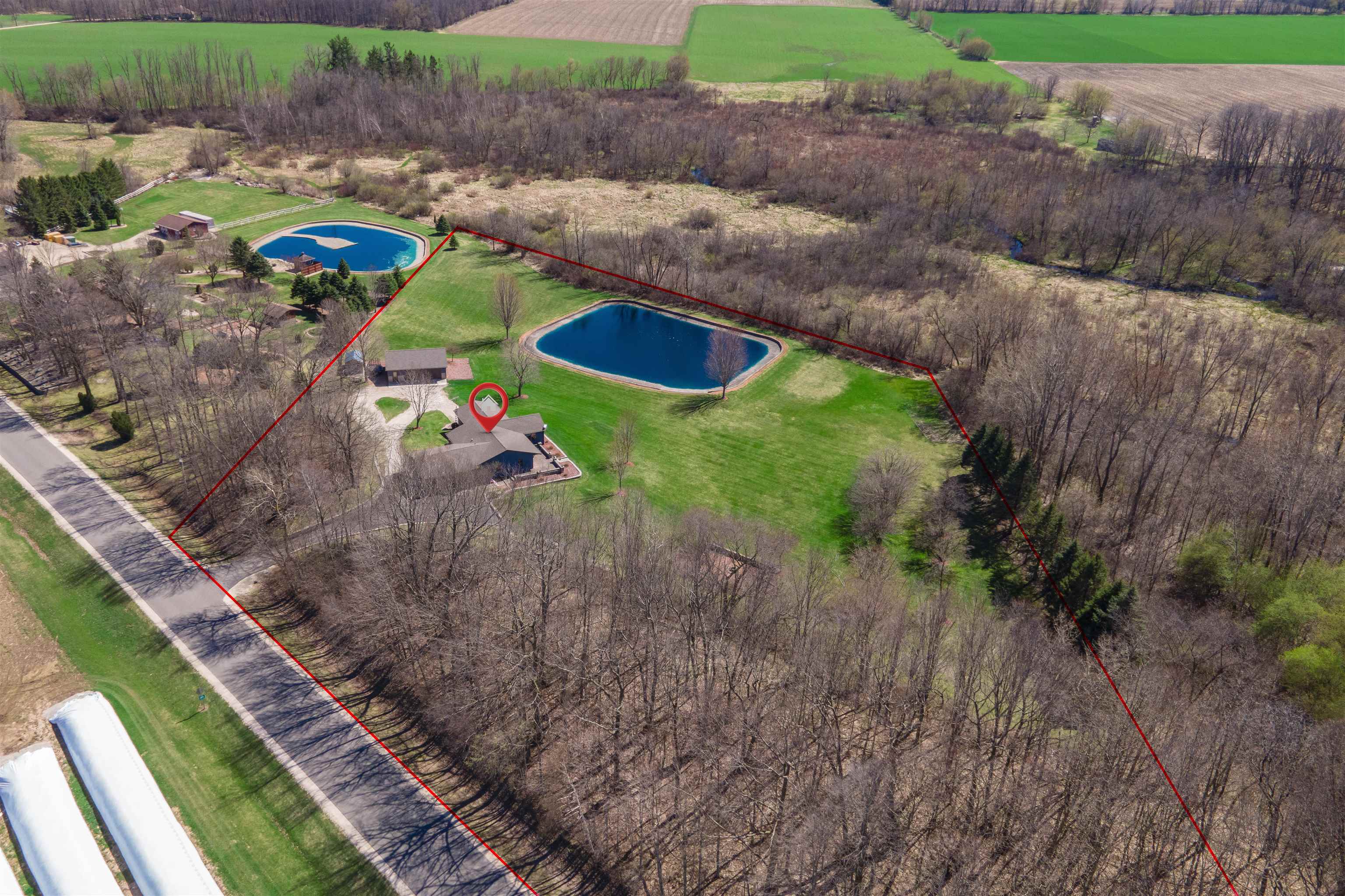 W3967 Shady Lane